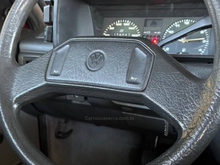 VOLKSWAGEN - VOYAGE - 1990/1990 - Vermelha - R$ 49.900,00