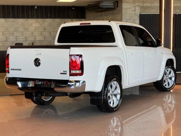 VOLKSWAGEN - AMAROK - 2019/2020 - Branca - R$ 163.900,00