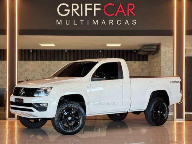 VOLKSWAGEN - AMAROK - 2017/2018 - Branca - R$ 104.900,00