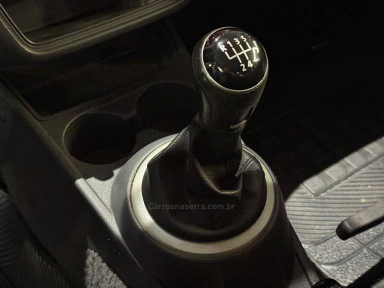 VOLKSWAGEN - SAVEIRO - 2014/2015 - Branca - R$ 49.900,00