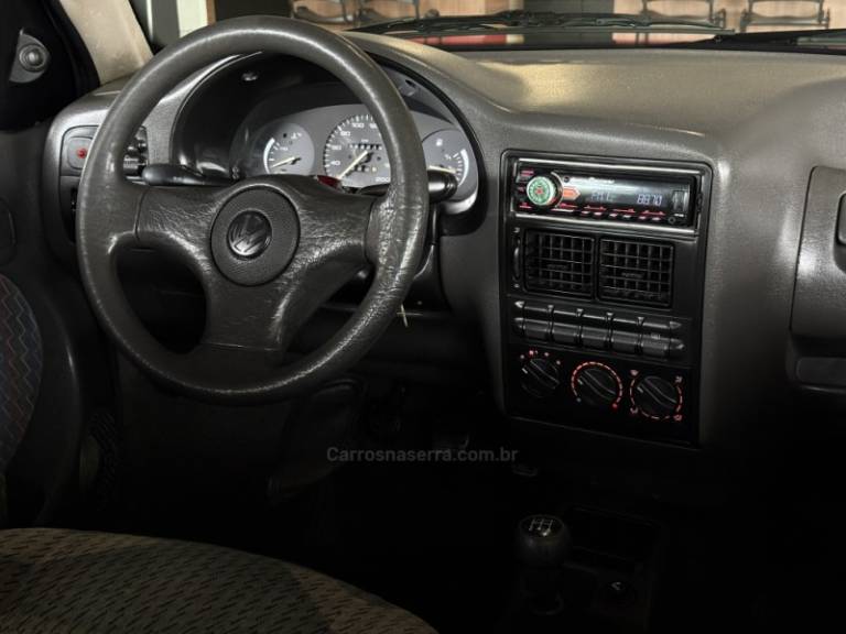 VOLKSWAGEN - GOL - 1996/1996 - Prata - R$ 27.900,00