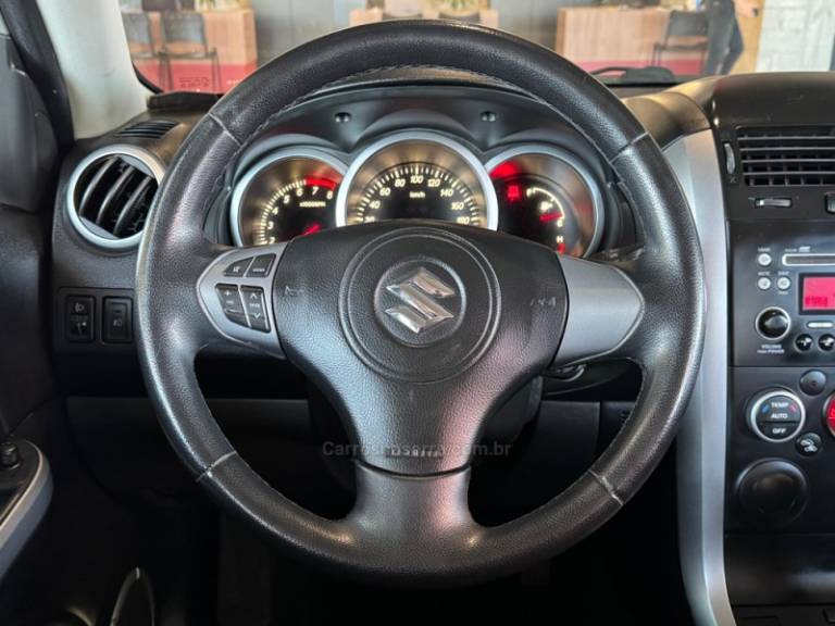 SUZUKI - GRAND VITARA - 2011/2012 - Prata - R$ 54.900,00