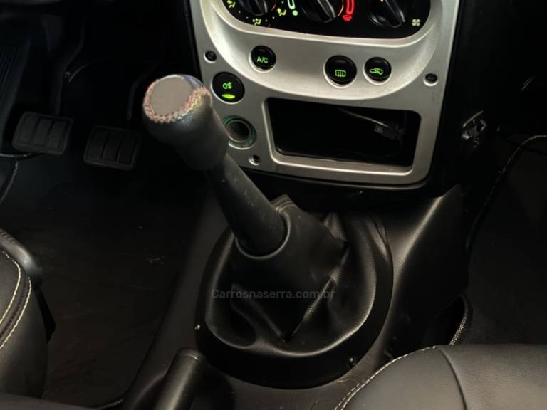 TROLLER - T4 - 2009/2010 - Vermelha - R$ 89.900,00