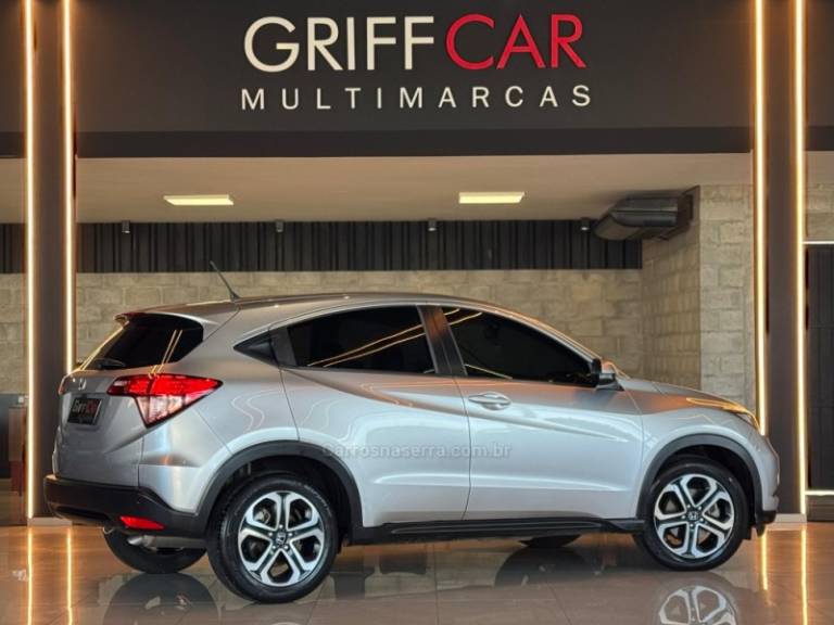 HONDA - HR-V - 2015/2016 - Prata - R$ 85.900,00