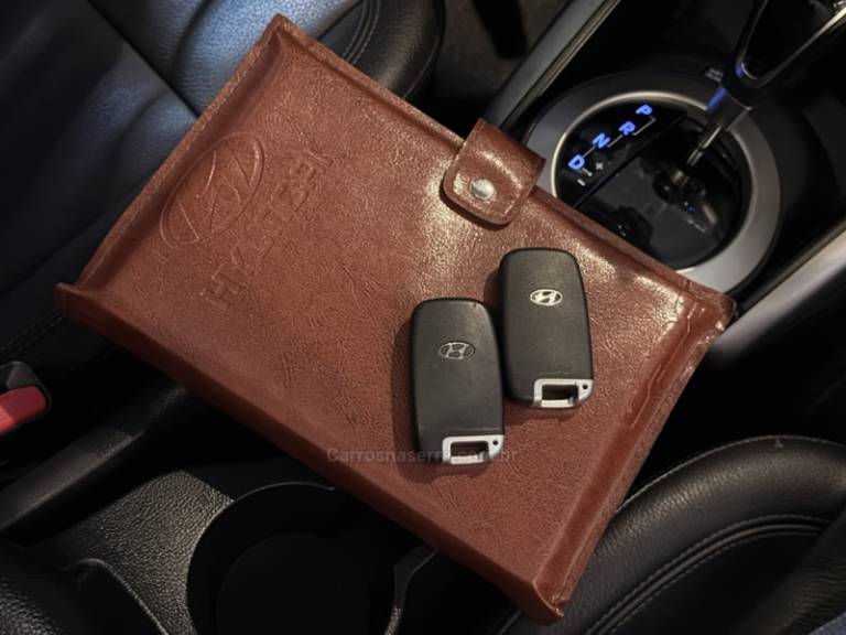 HYUNDAI - VELOSTER - 2012/2013 - Preta - R$ 64.900,00