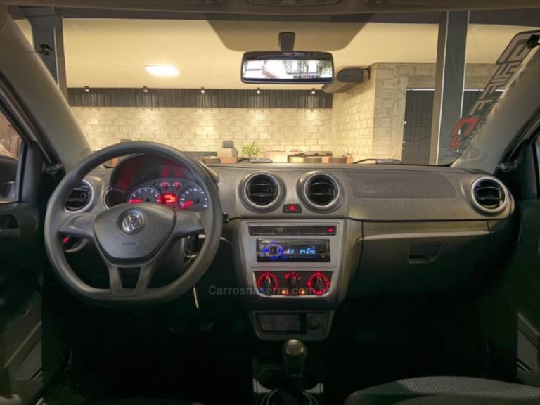 VOLKSWAGEN - SAVEIRO - 2019/2019 - Branca - R$ 59.900,00