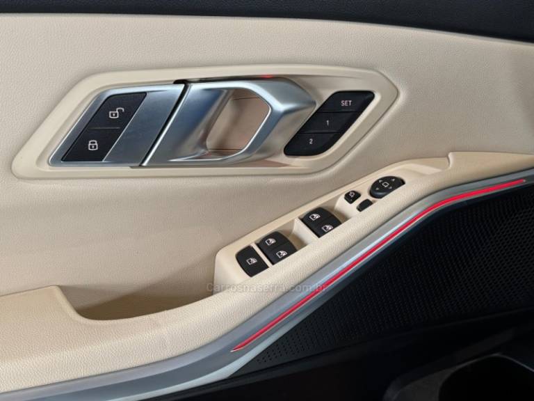BMW - 320I - 2020/2020 - Branca - R$ 194.900,00