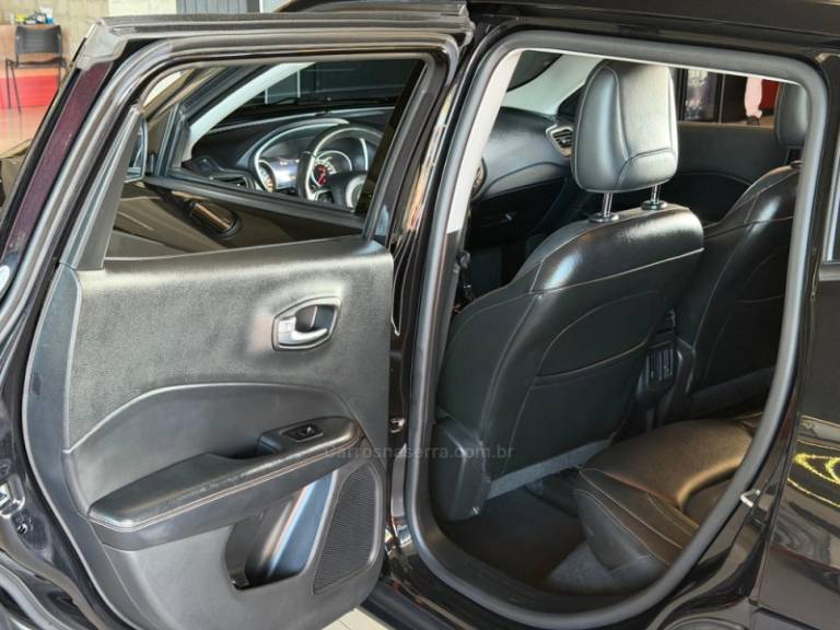 JEEP - COMPASS - 2021/2021 - Preta - R$ 108.900,00