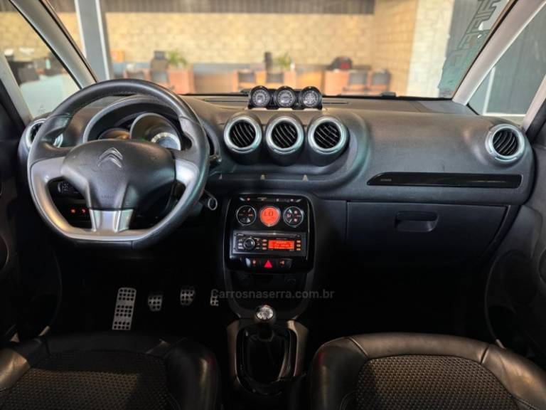 CITROËN - C3 AIRCROSS - 2012/2013 - Branca - R$ 31.900,00