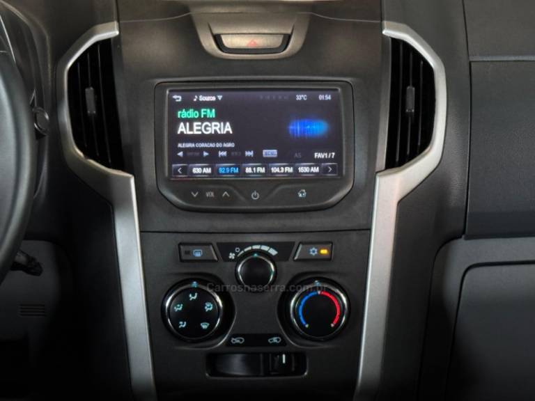 CHEVROLET - S10 - 2014/2014 - Prata - R$ 104.900,00