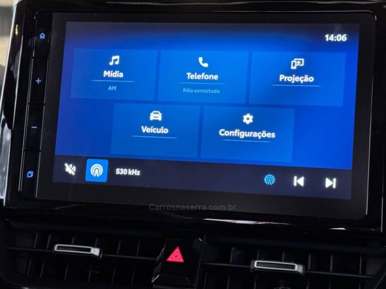 TOYOTA - COROLLA - 2024/2025 - Preta - R$ 205.900,00
