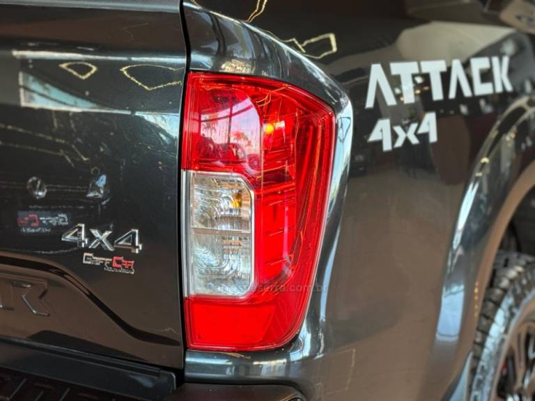 NISSAN - FRONTIER - 2022/2023 - Preta - R$ 183.900,00